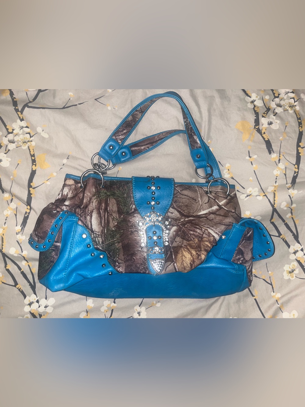 Realtree Blue Camo Accent Women’s Shoulder Bag